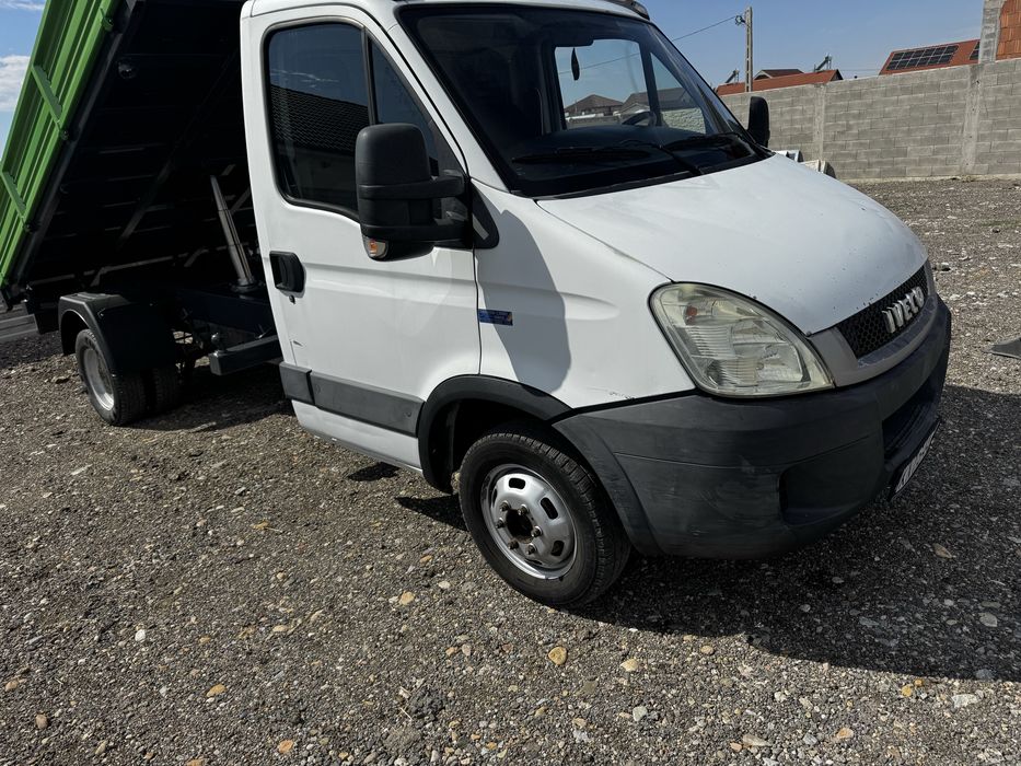 Iveco basculabil pe 3 parti