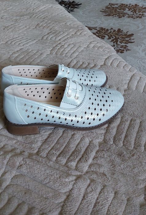 Продам туфли 39р. 6000тг.