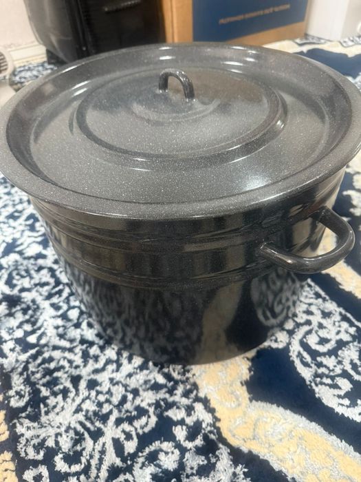 Срочно продам морозильную камеру