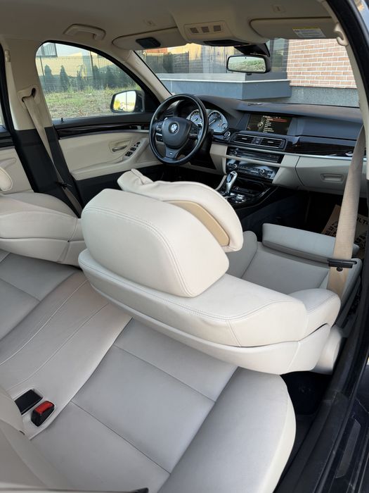 BMW - 520d / 4 Butoane / WebAsto / Keyless / Distronic Plus / Camere 360 / Headup