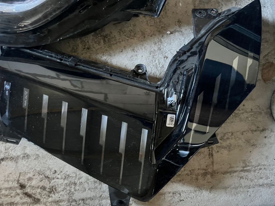 Фарове за Рено и Дачия