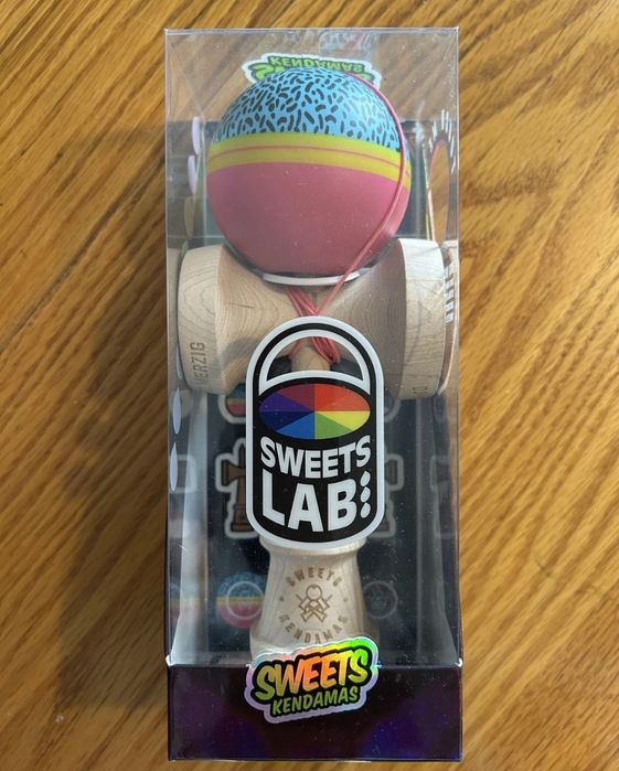 Kendama Sweets promoție