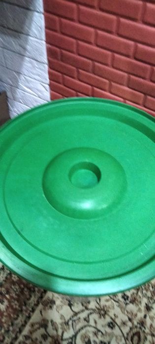 Продам срочно   две Бочки