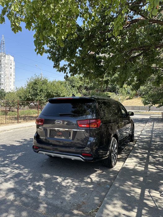 Kia Carnival енг фули