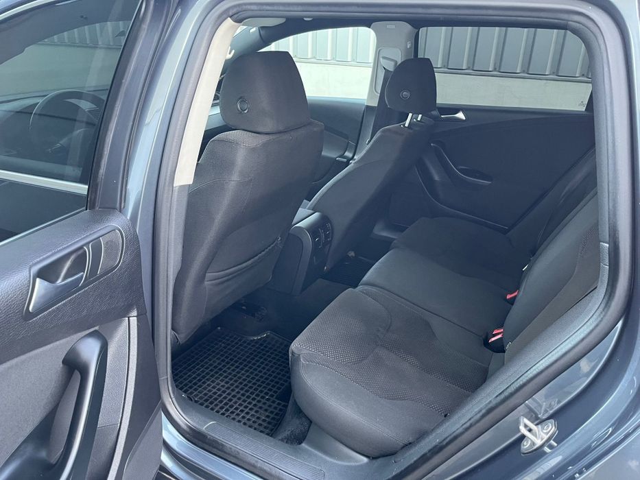 Vand Volkswagen Passat B6 An 2010 Euro 5 2.0TDI Bluemotion