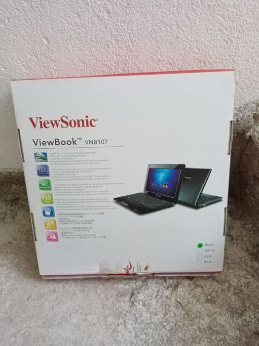 Малък лаптоп