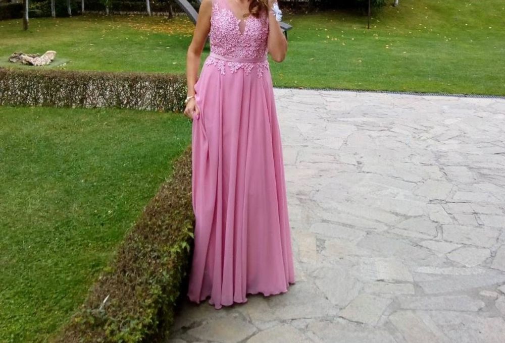 Дълга официална рокля