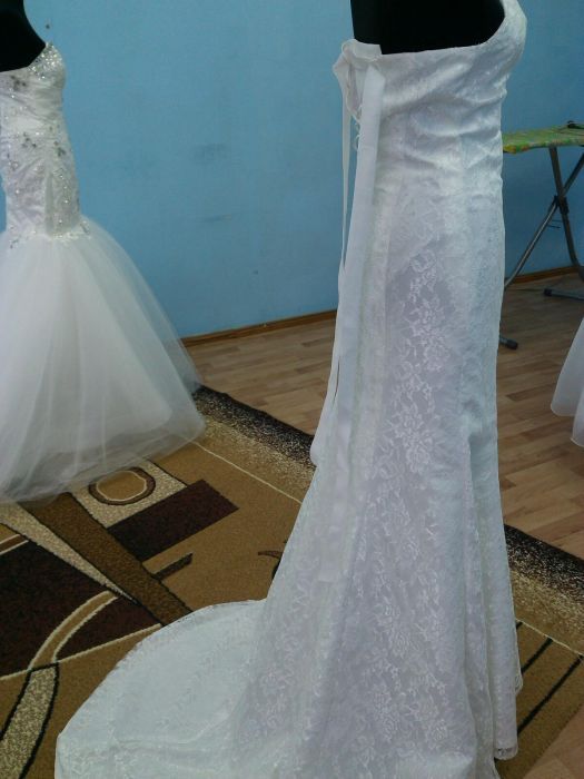 Новое свадебное платье р42