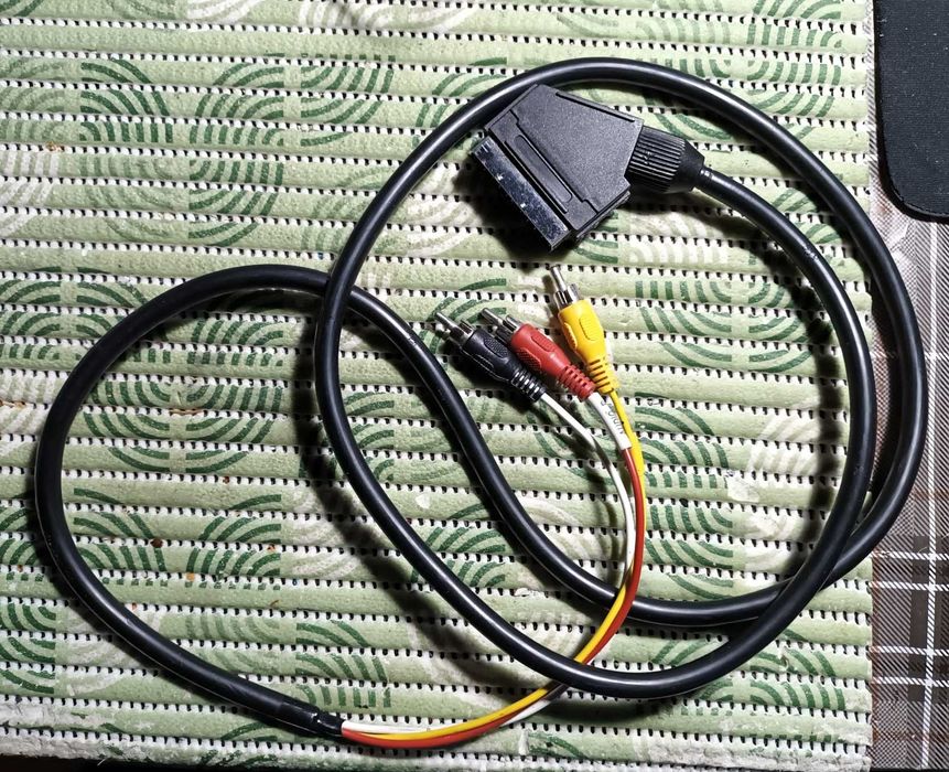 Placa de captura Audio Video Kworld VS-USB2800D