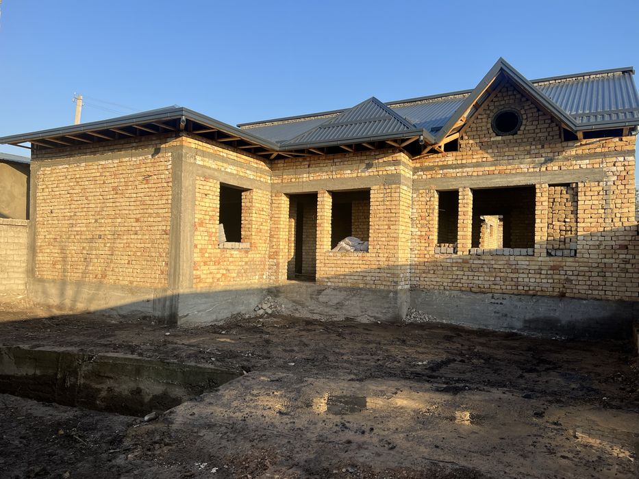 Продам дом каробка 3 сотка