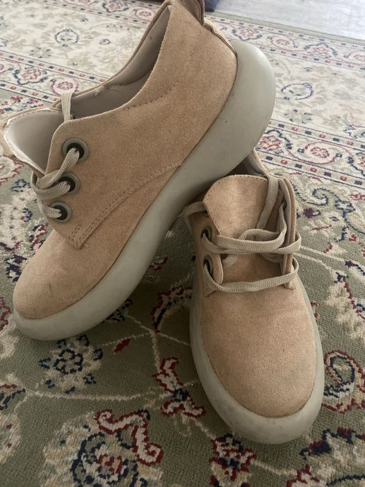 продам обувь кроксы