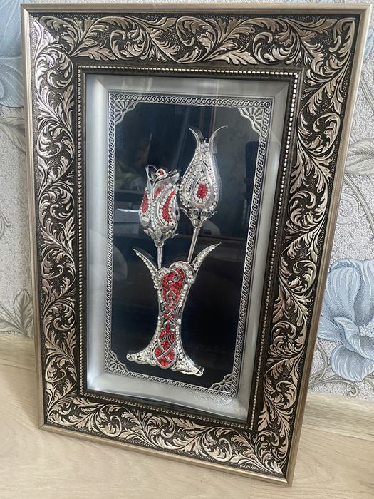 Картина с камнями сваровски