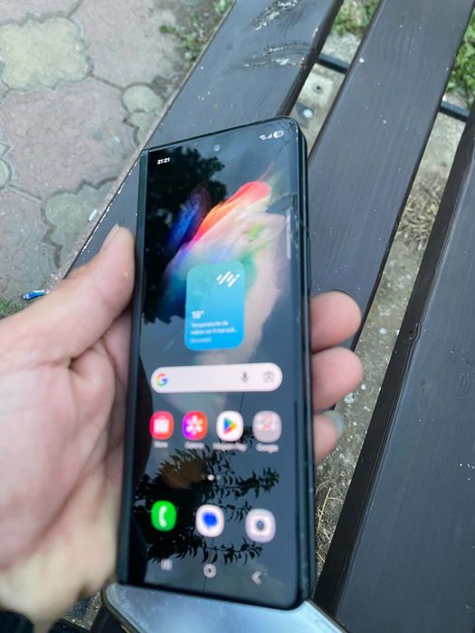 Schimb Samsung z fold 3 cu iphone
