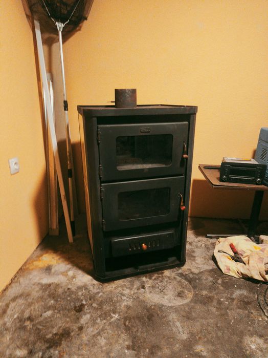 Камина с водна риза