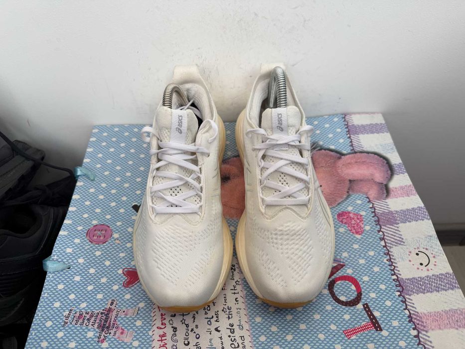 ''Asics GEL-NIMBUS 25''оригинални маратонки 38 номер
