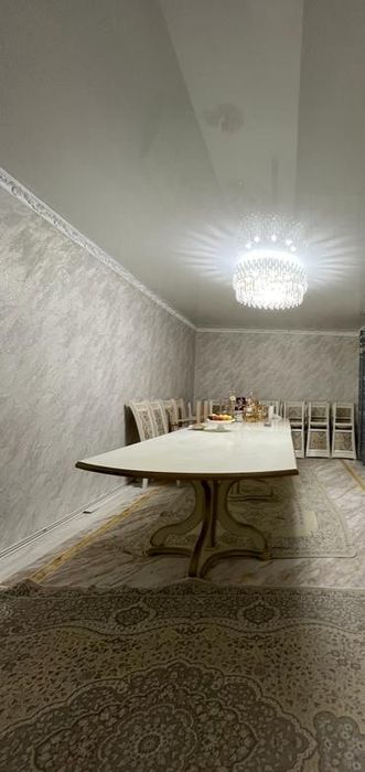 Стол сатылады аксукентте