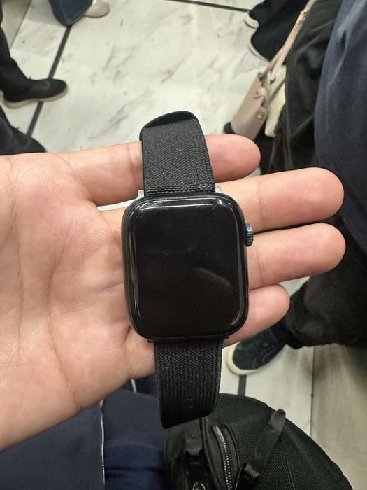 Apple Watch 7, Apple Watch 5