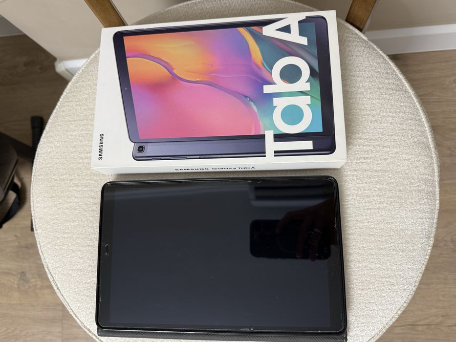 Планшет Samsung Tab A