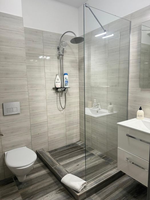 Vand apartament 1 camera /Bloc Nou