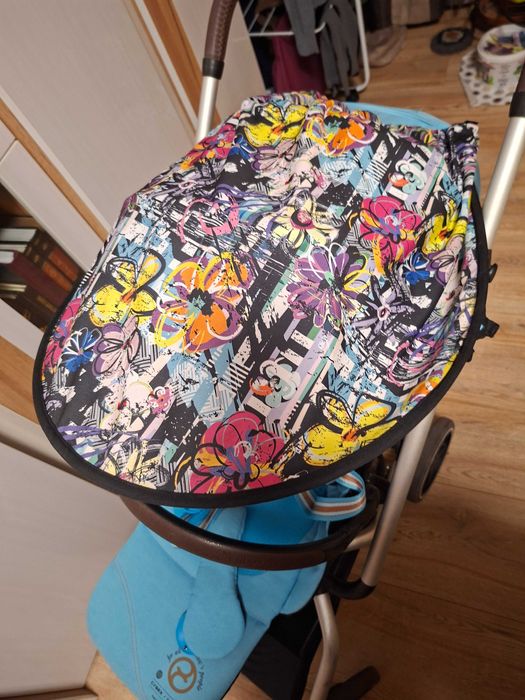 Бебешка количка Cybex Eezy S Twist +2 Beach blue и Cocoon S