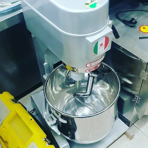 Mikser 30 liter rimenlik