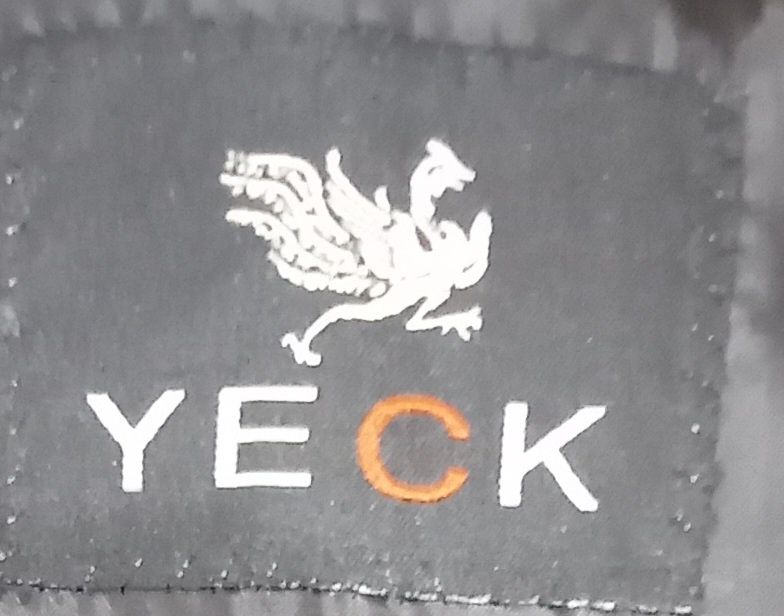 Продам  кастюм вместе брюками