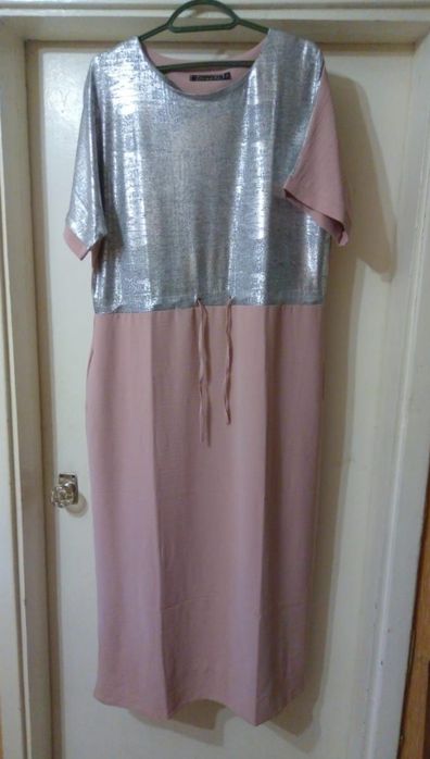 Продам   платья!