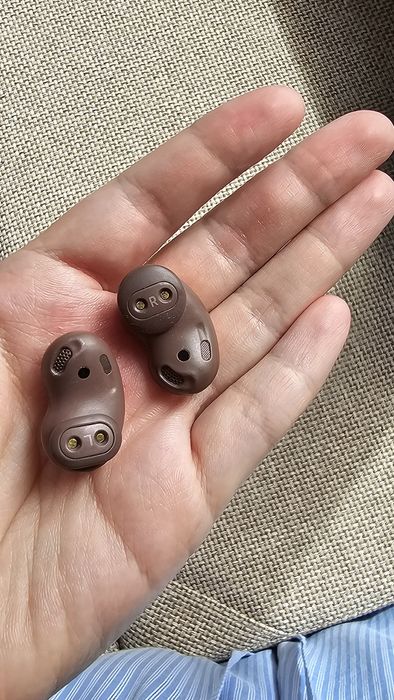 Наушники Samsung Galaxy Buds