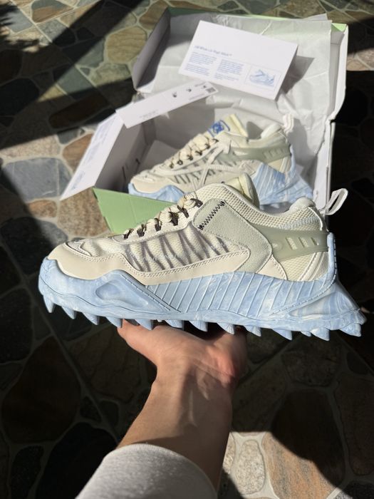 Off White Odsy 1000