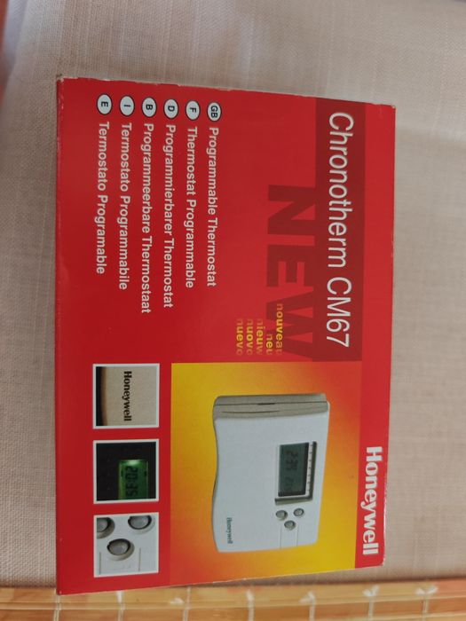 Honeywell Chronotherm CM67 термостат