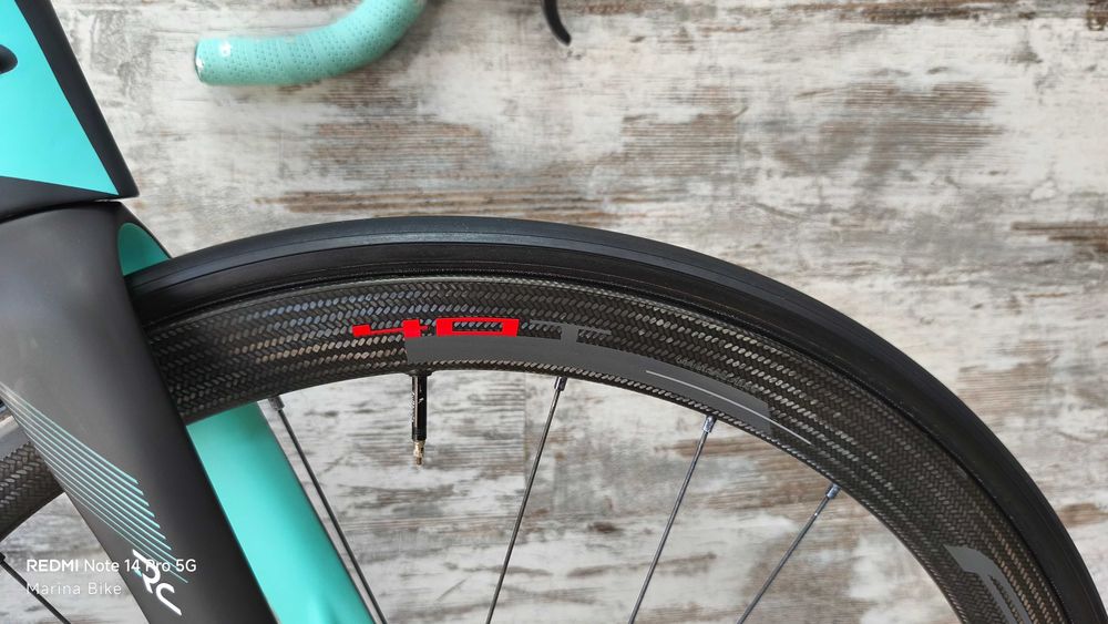 Cursiera Bianchi Oltre RC Disc SRAM Red AXS Powermeter Fulcrum Speed 40T | 57