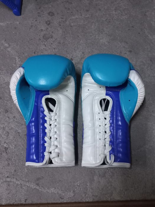 Перчатки боксерские Buka