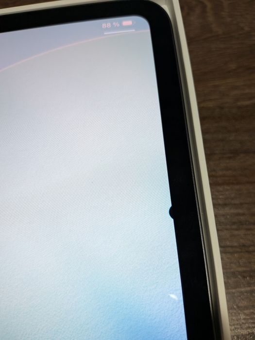Ipad pro 11 м4 сотилади 256 gb wi-fi