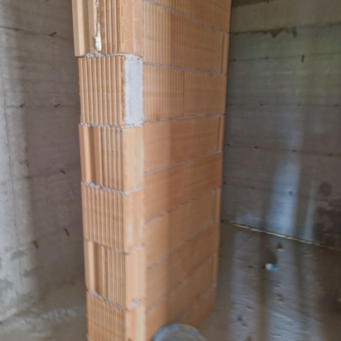 Продава се Тристаен апартамент в с. Левски, Област Варна - 98 кв.м за 1531 €/кв.м - Снимка #1