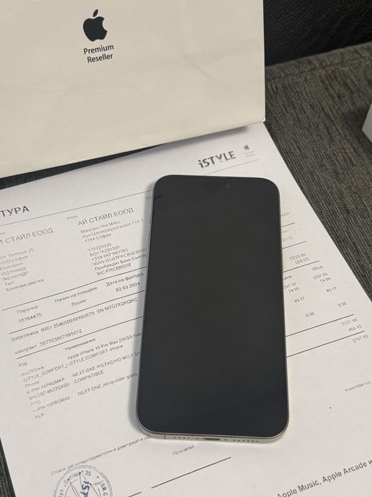 КАТО НОВ 256GB iPhone 15 Pro Max iStyle Гаранция 2026 Natural