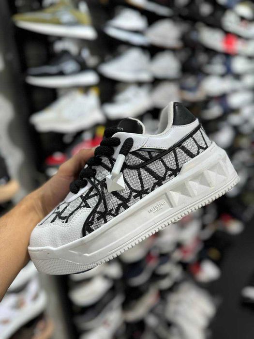 Дамски кецове обувки Valentino маратонки