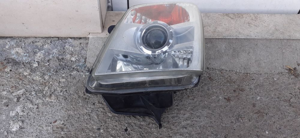 Isuzu-D-Max 2007-2012 Година Ляв Фар Оригинален Koyto Japan