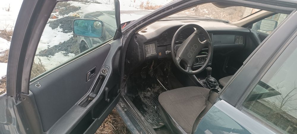 Машина на ходу.без гнилья.