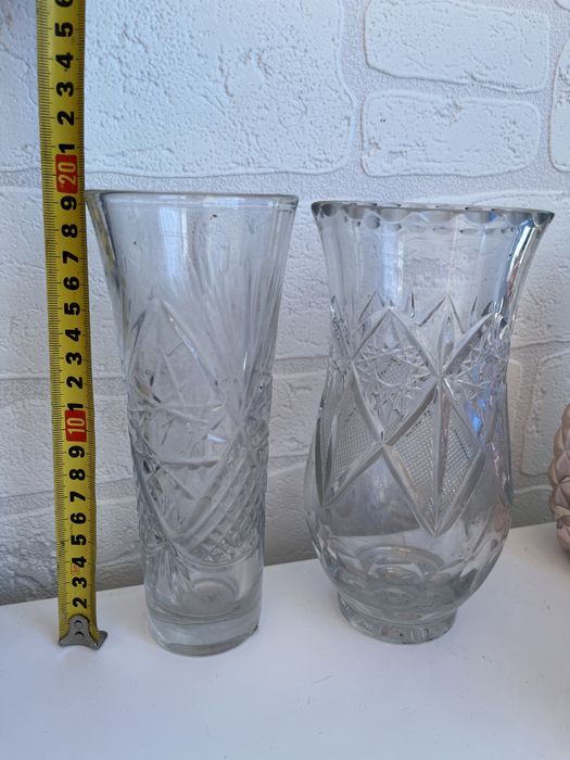 Кристални вази 20 см височина - 25 лв.