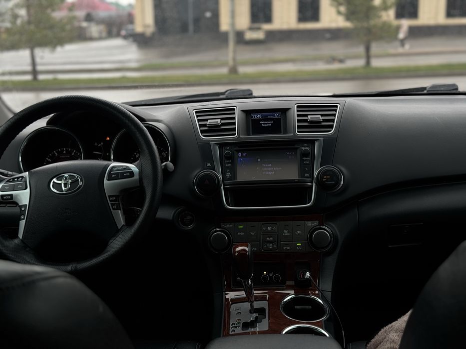 Марка: Toyota Highlander  Limited Жылы: 2012
