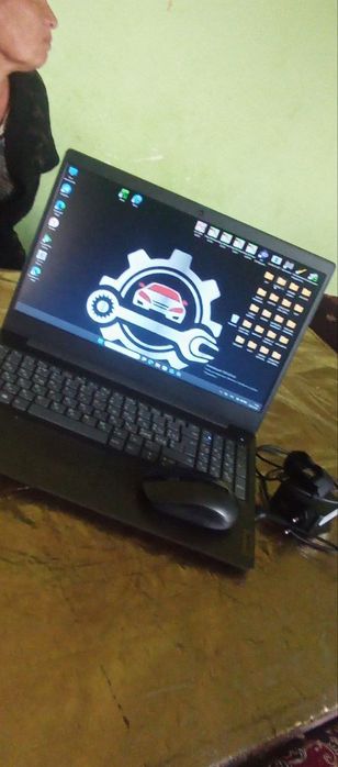 Noutbuk Lenova corei 3