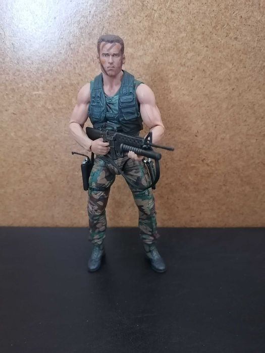 Фигурка Арнолд Шварценегер от филма "Predator"