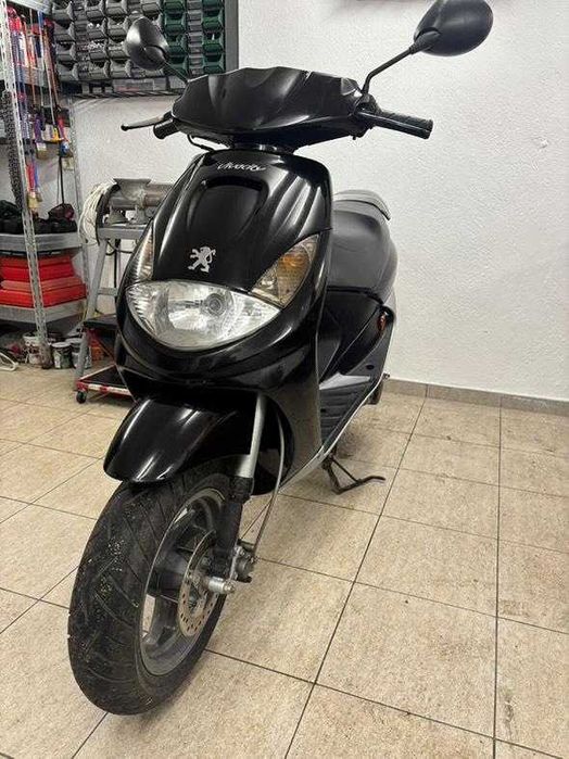 Продавам Скутери Aprilia Yamaha Suzuki Sym Kumcho Peugeot