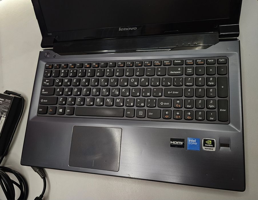 Lenovo V580 Intel® Core™ i5 / NVIDIA GEFORCE