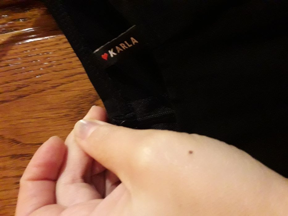 Rochie elegantă neagră