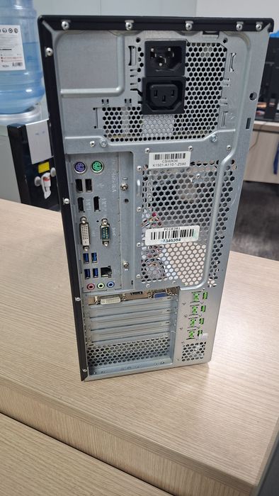Продам Сервер Fujitsu