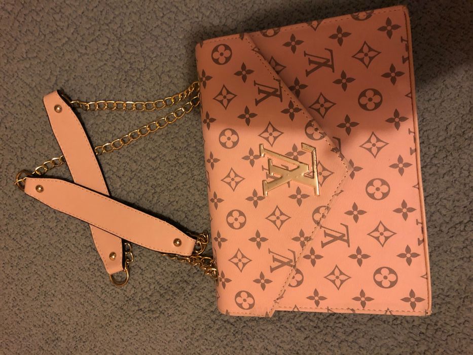 Дамска чанта