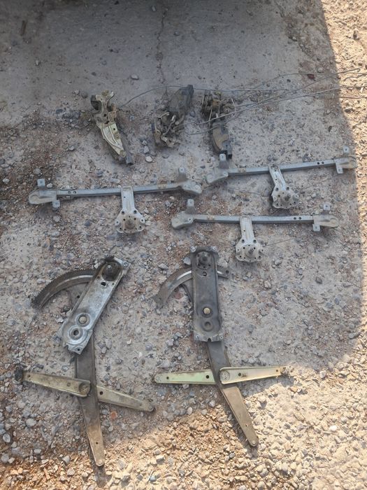 На опель вектра стеклоподёмник продаётся