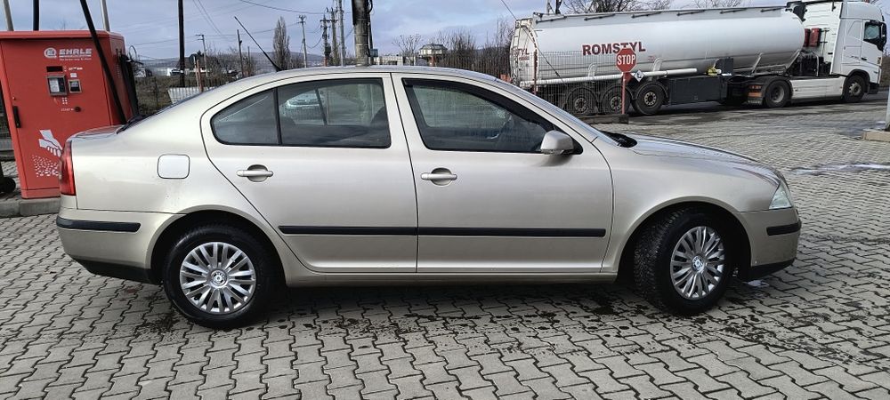 Skoda Octavia 2 (DSG) - 2.0 TDI (BKD)