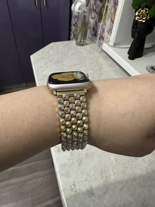 Продам браслеты  на apple watch 8. 45мм